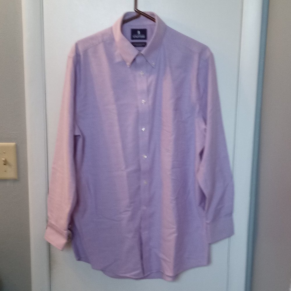 MENS PURPLE STAFFORD DRESS SHIRT REGULAR FIT SIZE 16 32-35